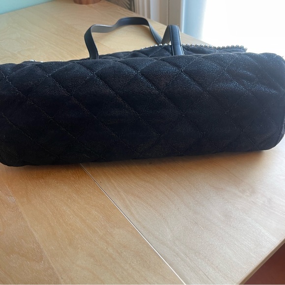Stella McCartney Falabella black quilted tote with silver chain hardware vegan - Picture 5 of 16